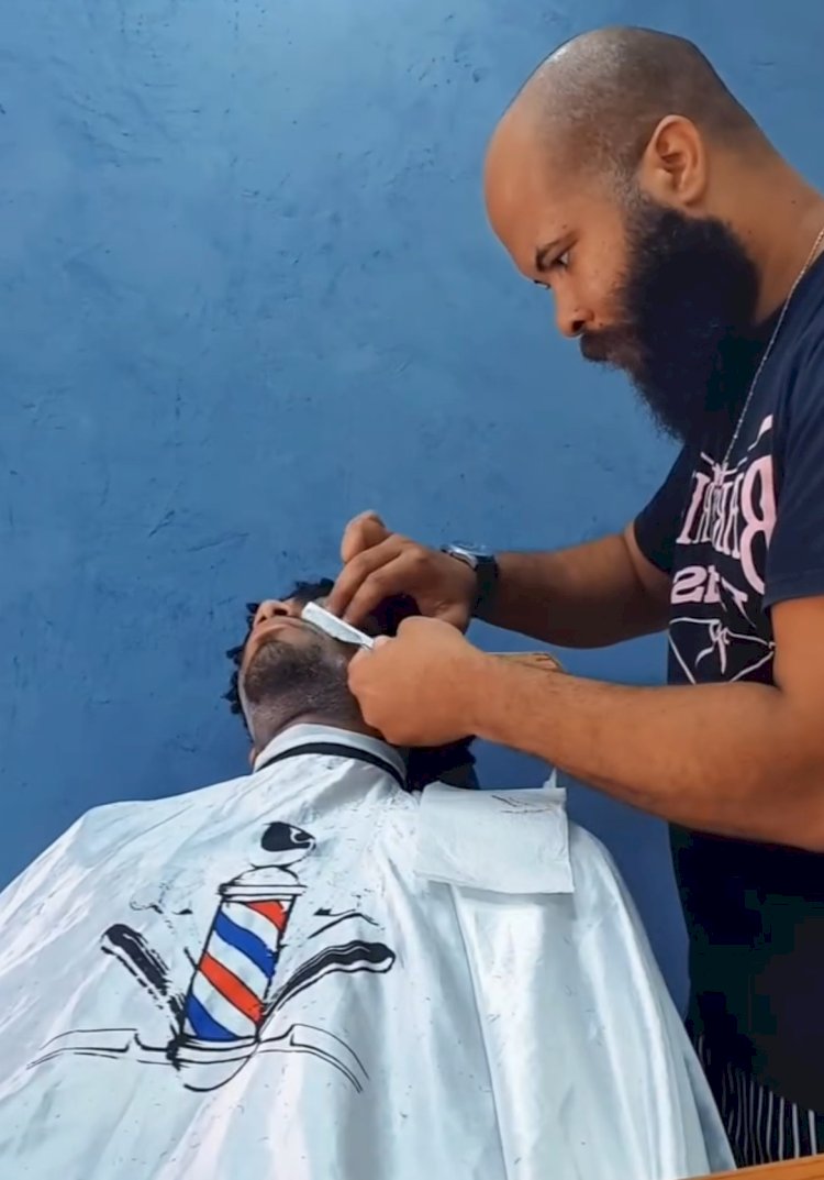 Barbearia Fiais completa 7 anos com trajetória de superação, vínculos com a comunidade e novidades a caminho