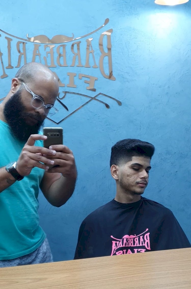 Barbearia Fiais completa 7 anos com trajetória de superação, vínculos com a comunidade e novidades a caminho